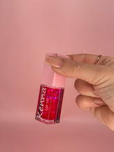 Load image into Gallery viewer, Valentine lip oil!
